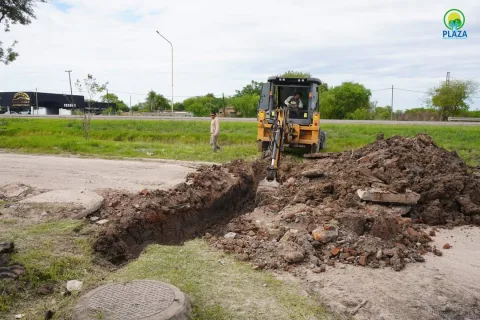 El municipio avanza con trabajos de zanjeo y mejoras en los desagües