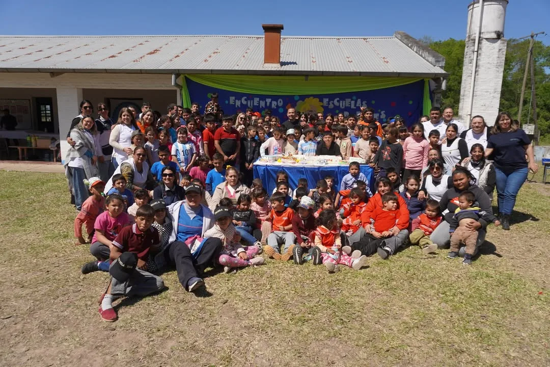 Una hermosa jornada de encuentro en la Escuela N.º 115 “Nicolás Zalazar”