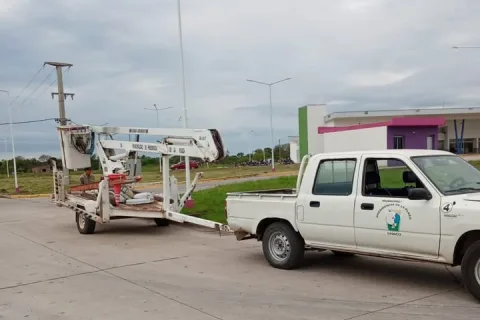 El Municipio continúa con los trabajos de alumbrado en distintos sectores